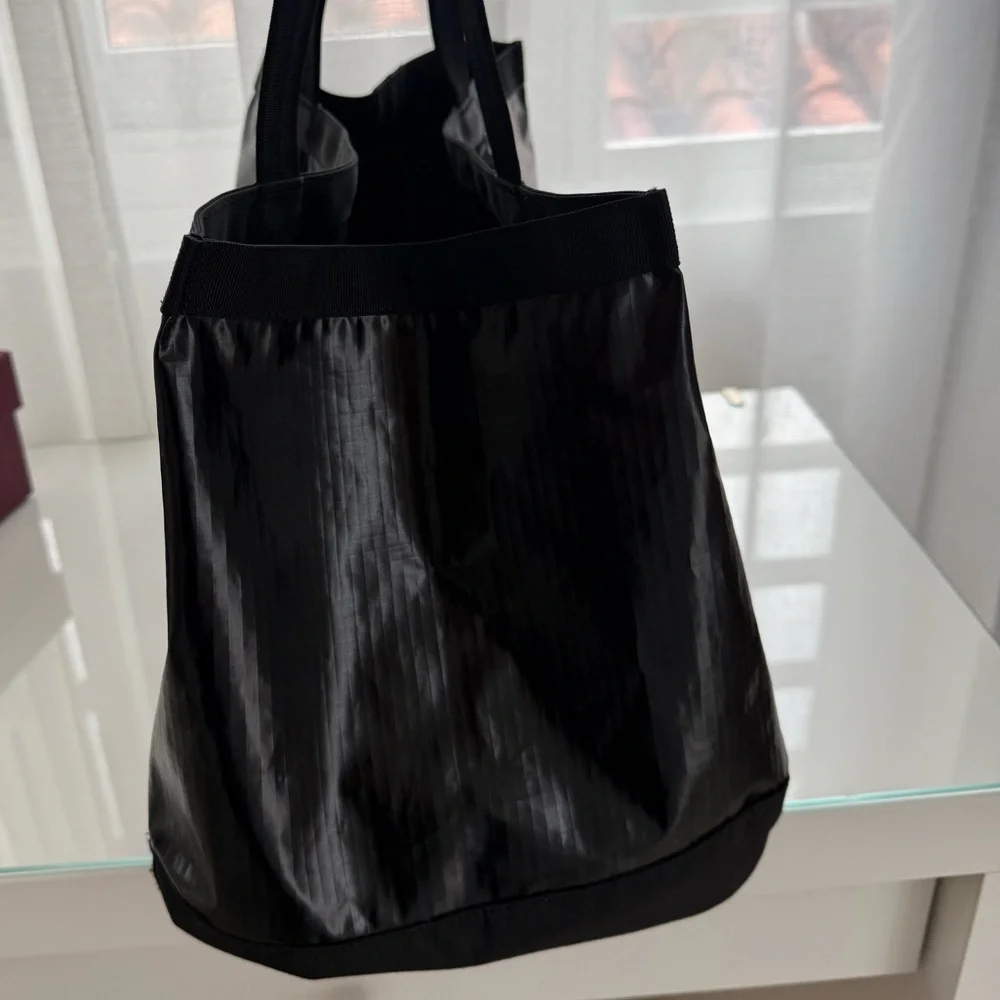 Patagonia Black Hole Tote 25L - Picture 4 of 9